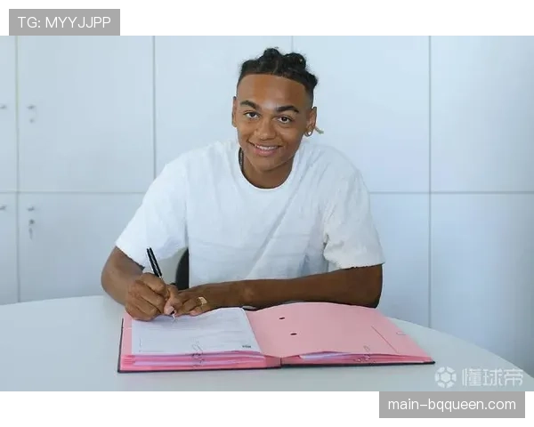 前波尔多俱乐部高管涉嫌财务欺诈案开庭审理